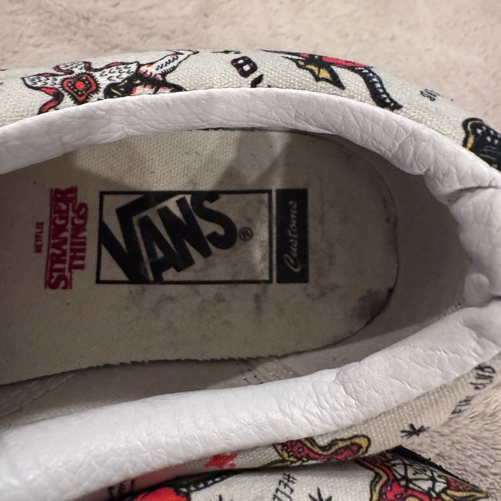 Vans Stranger Things Skater Shoes Men’s size 8 Women’s size 9.5 - Picture 8 of 15